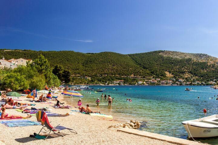 דירות Grebaštica Holiday Beach House מראה חיצוני תמונה